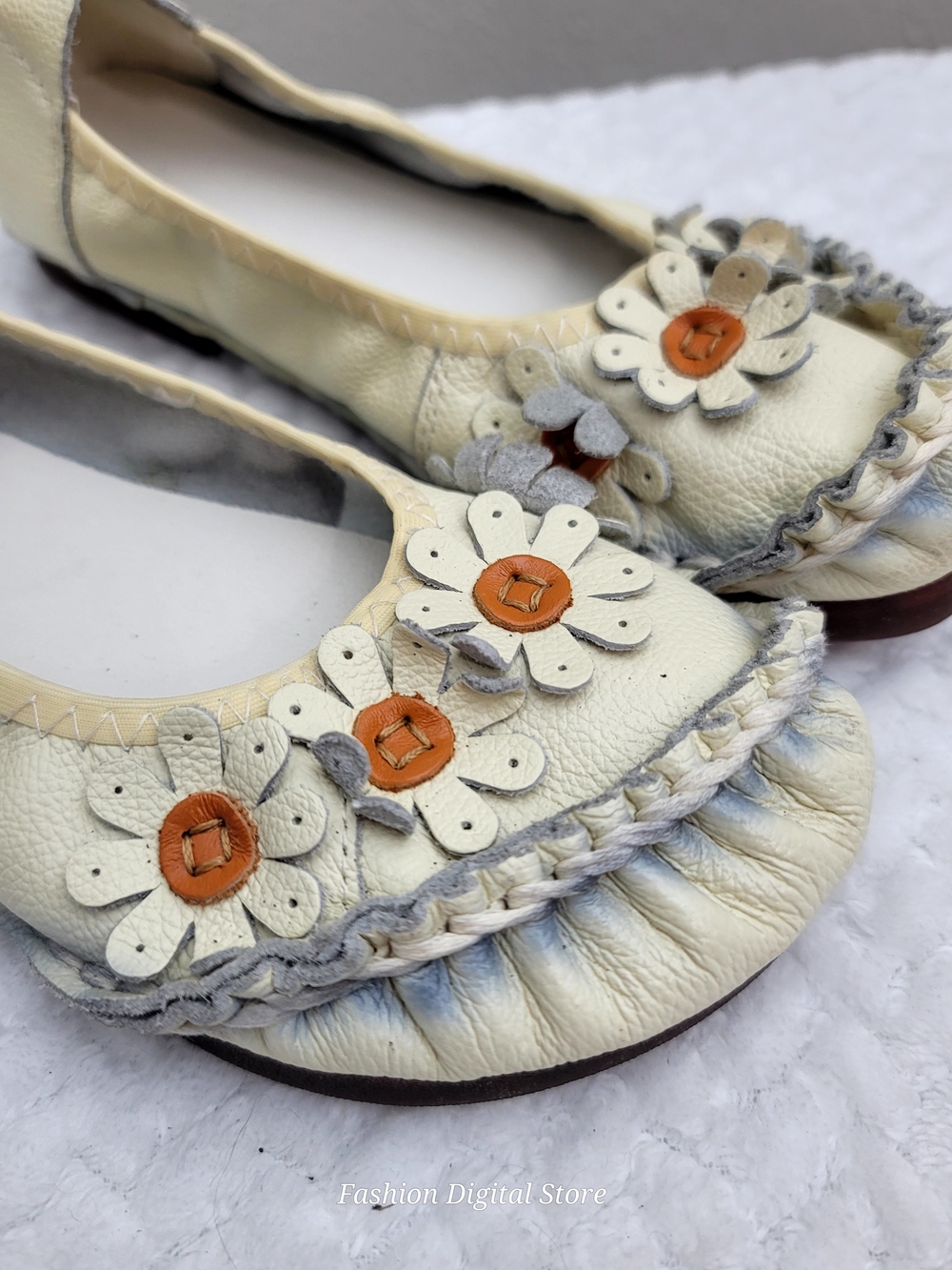 Women’s Cream Floral Faur Leather Flexible Flats